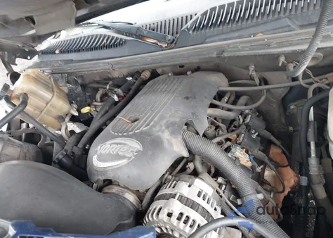 2001 GMC Sierra 1500Hd Sle from USA, damaged, VIN 1GTGK13U21F170226